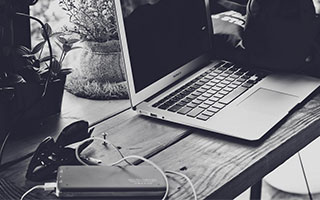 配资股网:股票配资最新行情-827新政两周年：IPO稳态回暖 融资增五成、零破发